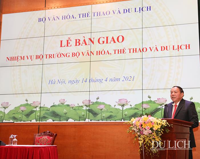 Bộ trưởng Bộ VHTTDL Nguyễn Văn Hùng phát biểu 